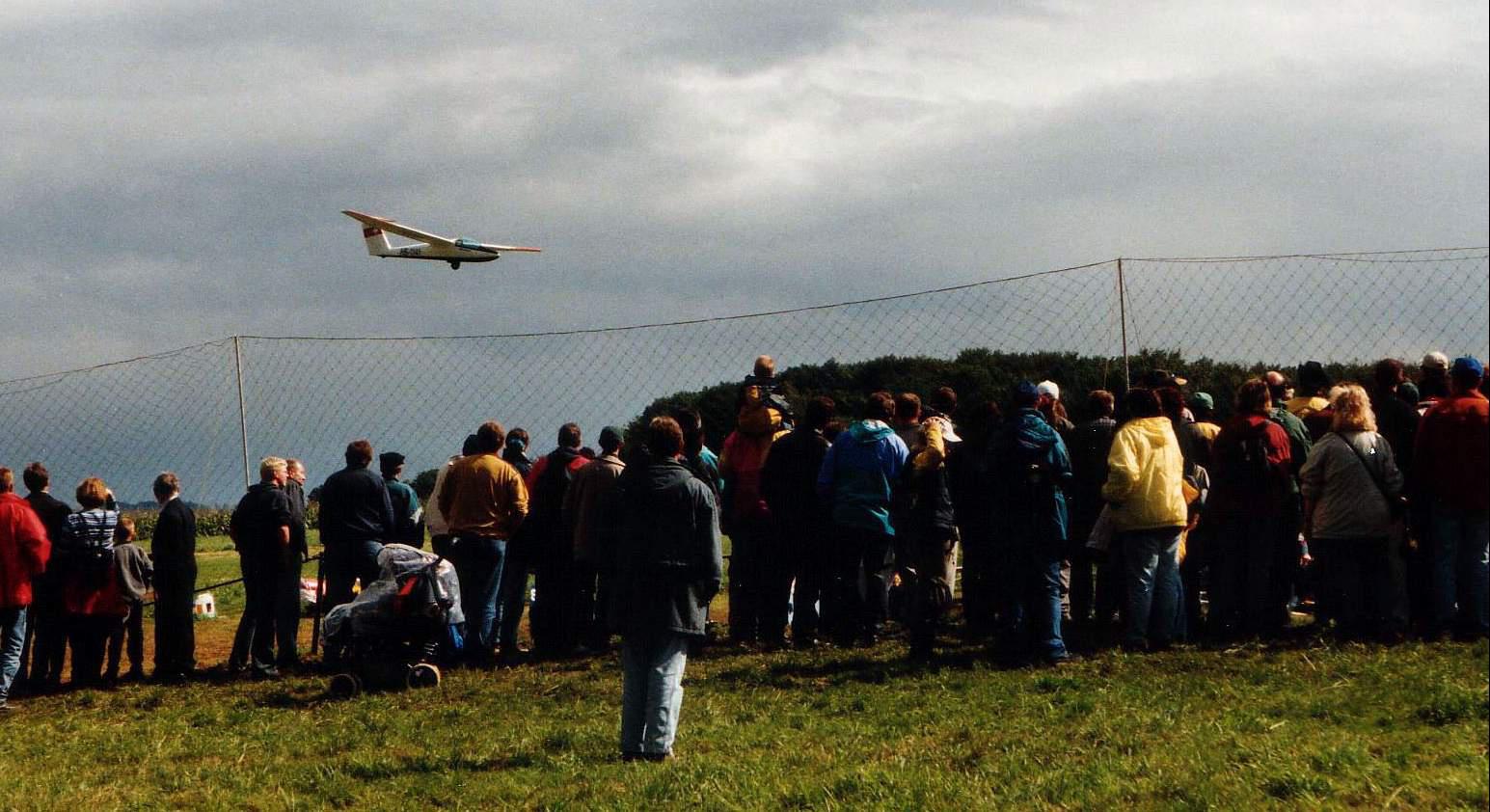 Riccos Pilatus B4 im Einsatz während des Flugtag Liestal 2001